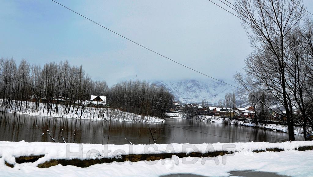 Hotel Sadaf Srinagar  Exterior photo